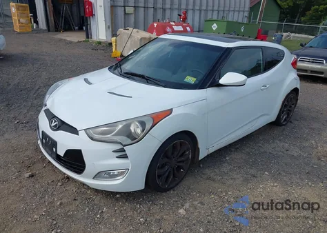 2013 Hyundai Veloster Base W/Gray from USA, damaged, VIN KMHTC6ADXDU119953